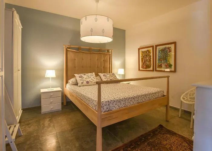 Gorgeous In With Wifi *